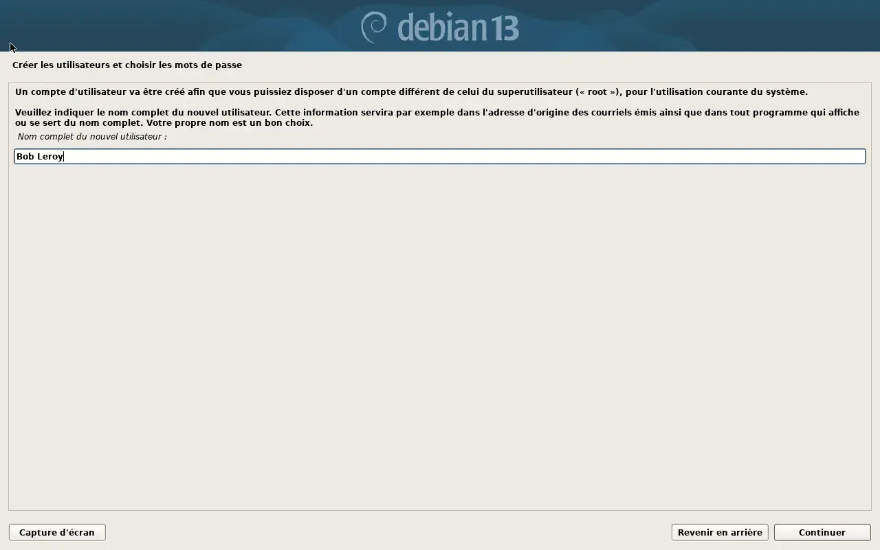 Saisie du nom complet de l'utilisateur dans l'installateur Debian 13